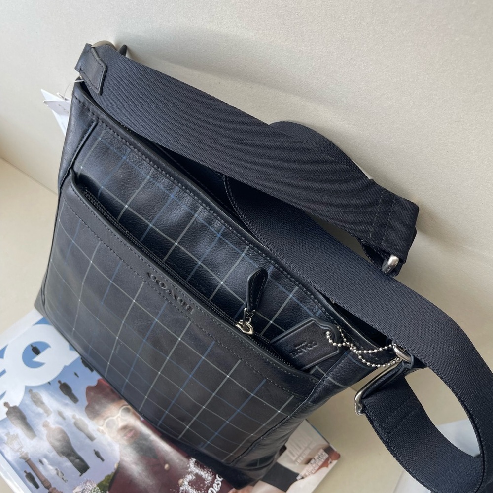 (new+tag) Coach F71757 Men/Unisex tech crossbody full leather black tattersall - Picture 7 of 16
